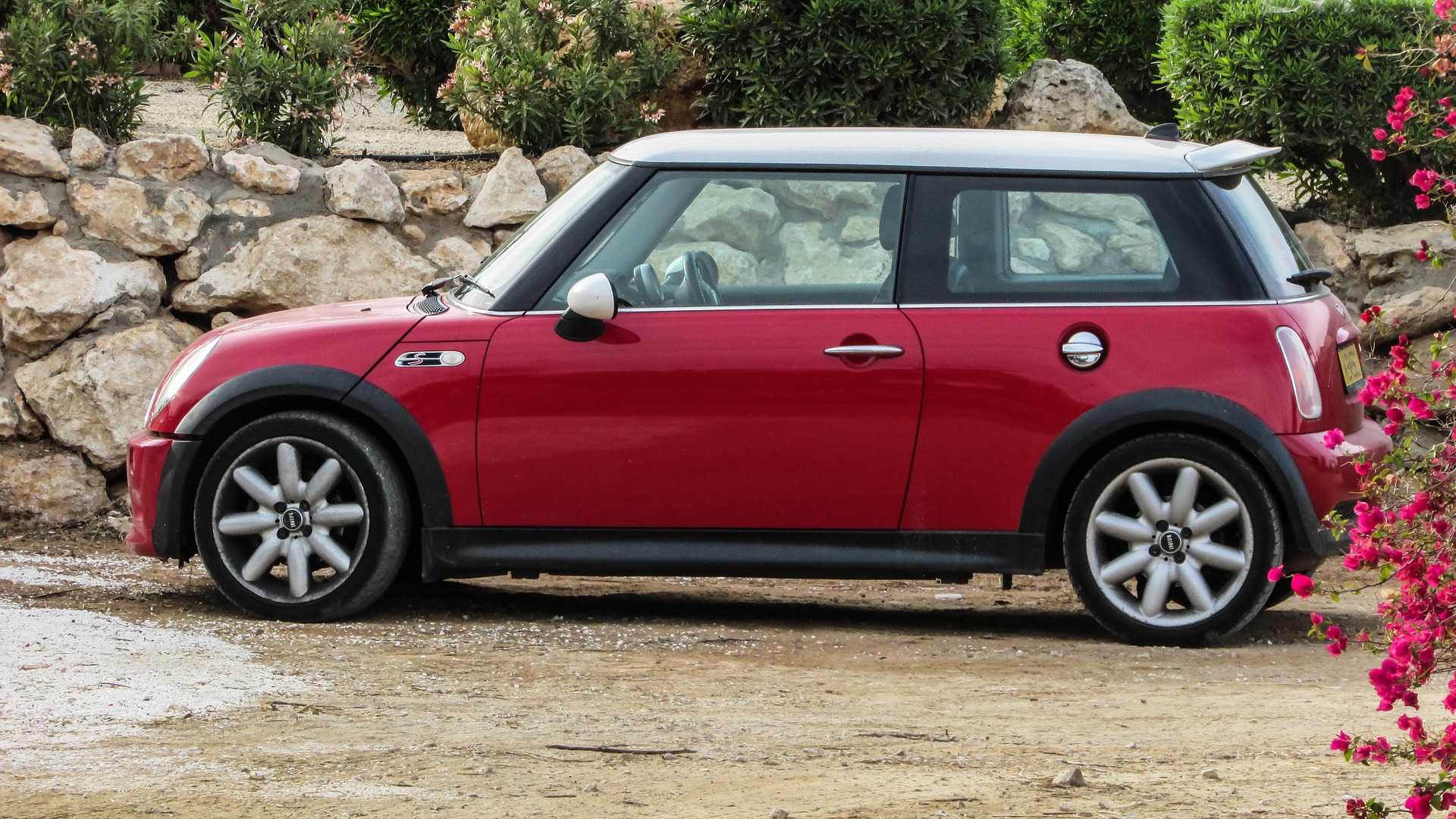 SuitRace - MINI Cooper - sportsvogn
